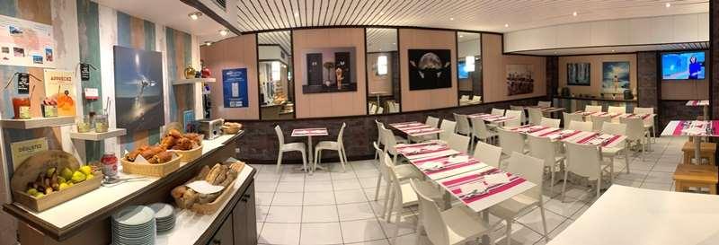 Campanile Grenoble Centre Gare Hotel Restaurant photo